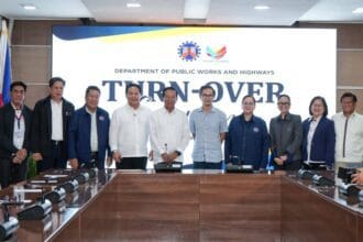 Dizon to suspend bidding of all DPWH locally funded projects