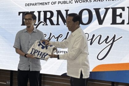 Outgoing DPWH chief says 15 flood control projects don't exist